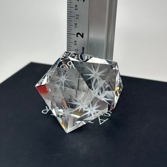 Swarovski Atelier Daniel Libeskind Standing Ornament Paperweight - Picture 6 of 11